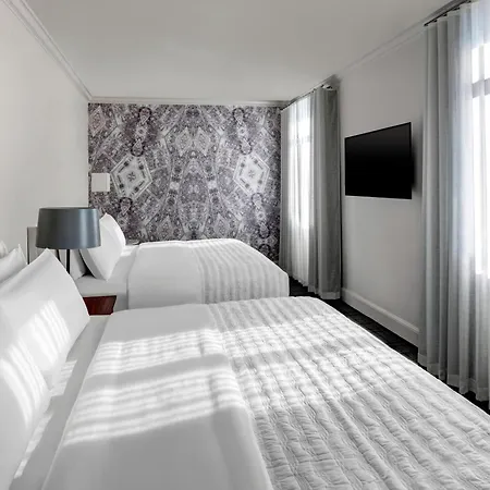 Le Meridien Indianapolis